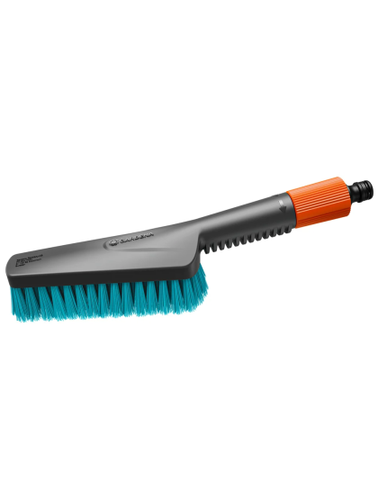 Щетка Gardena Cleansystem Hand Brush S жесткая, подключается к водопроводу, для небольших поверхностей