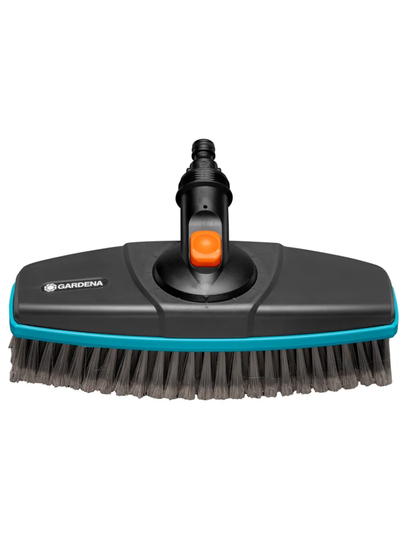 Щетка Gardena Cleansystem Handle Brush — мягкая чистящая щетка для больших и деликатных поверхностей