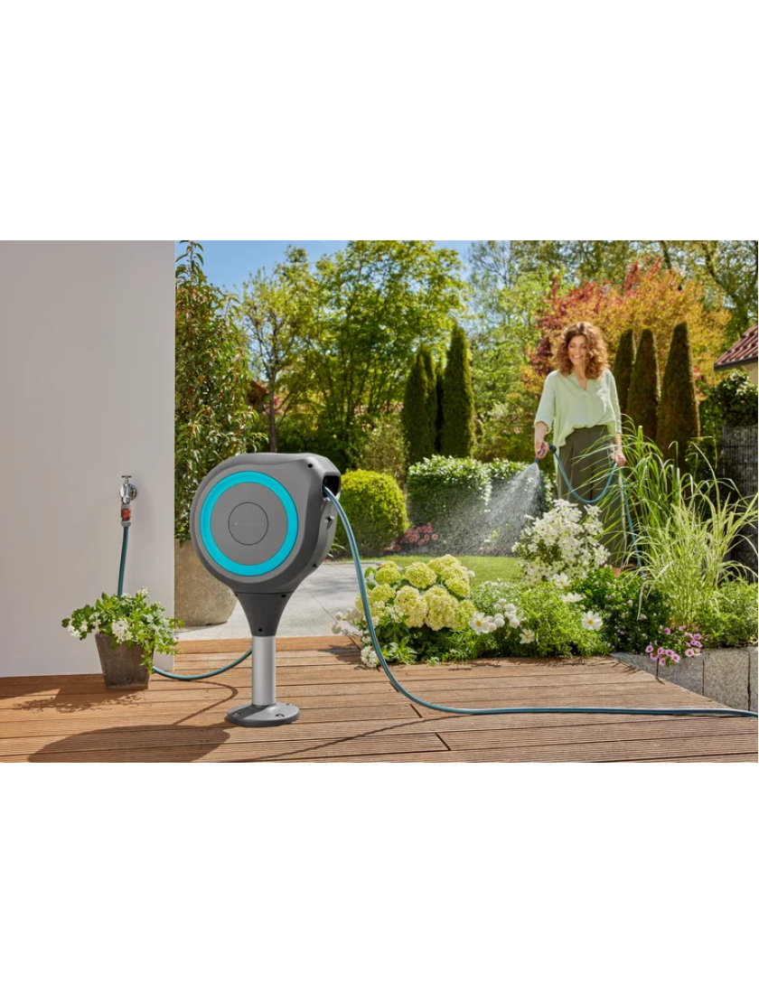 Роликовый садовый шланг для террасы Gardena, размер M, 20 м, бирюзовый, с автоматической намоткой