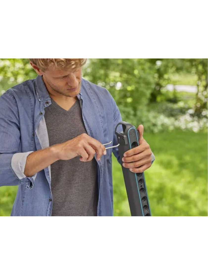 Кронштейн для садовых инструментов вертикальный Gardena Flex